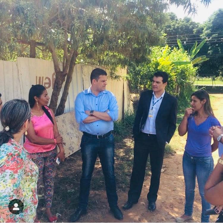 Reunião com a população representando atuação no Governo do Distrito Federal